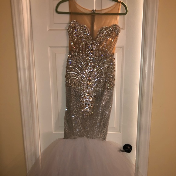 Prom Dress - Picture 1 of 7